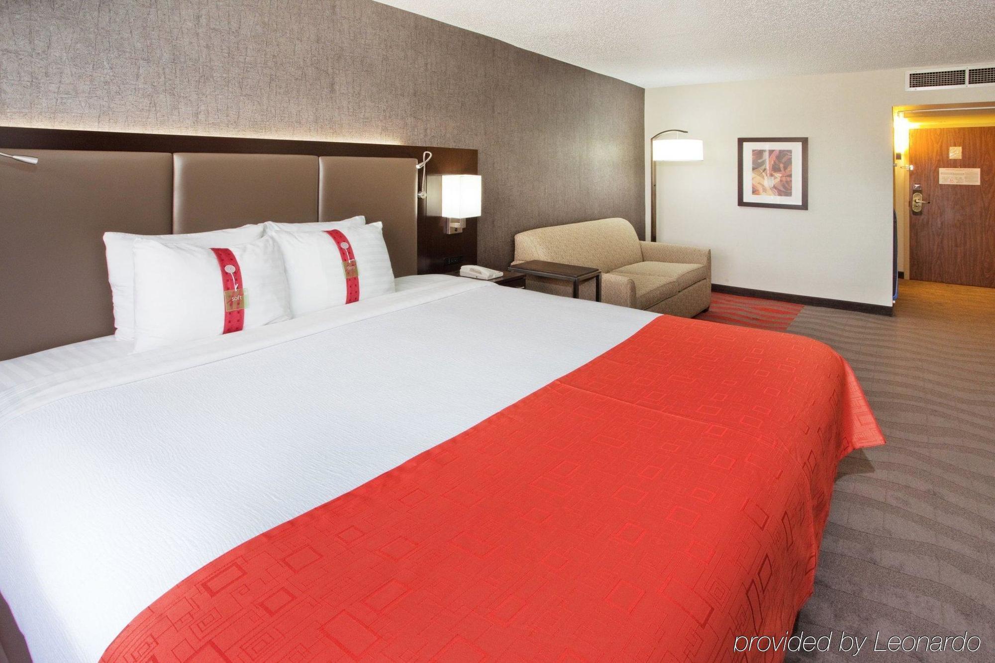 Doubletree By Hilton Atlanta Perimeter Dunwoody Hotel Room photo